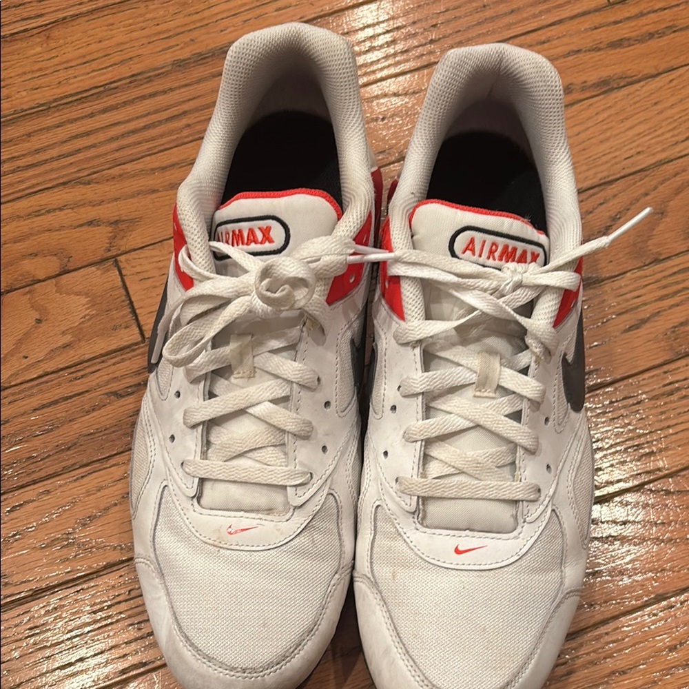 Nike White and Red Retro Sneakers